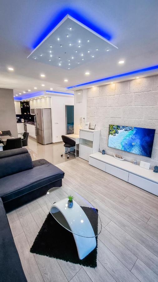 Deluxe Apartment F & M Tučepi المظهر الخارجي الصورة