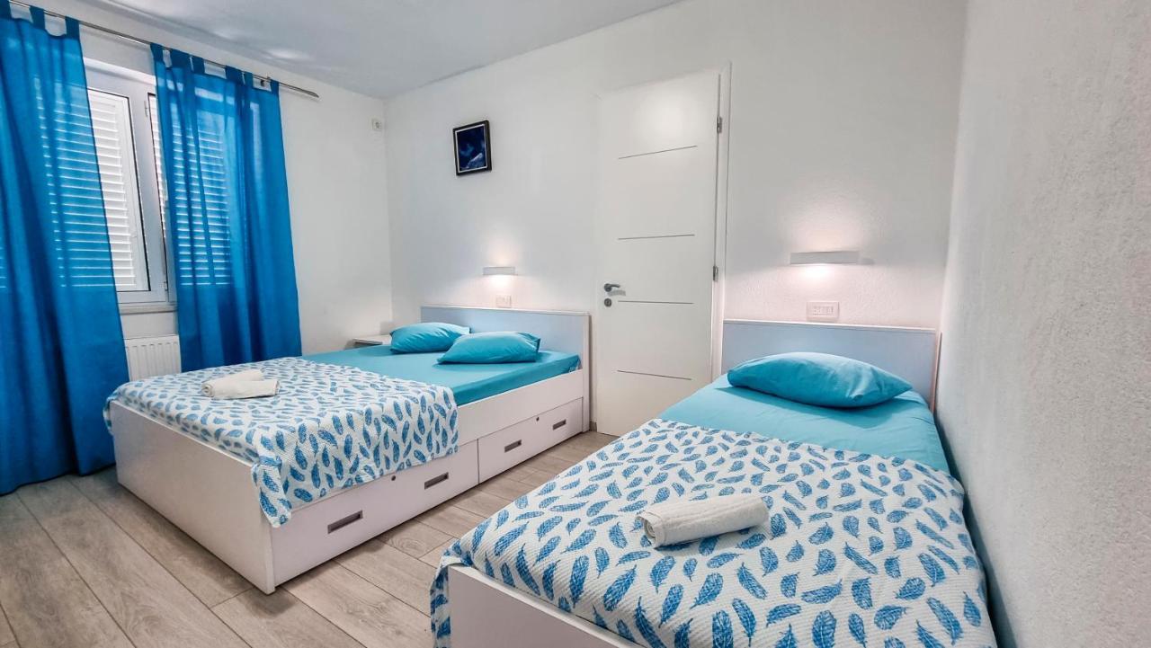 Deluxe Apartment F & M Tučepi المظهر الخارجي الصورة