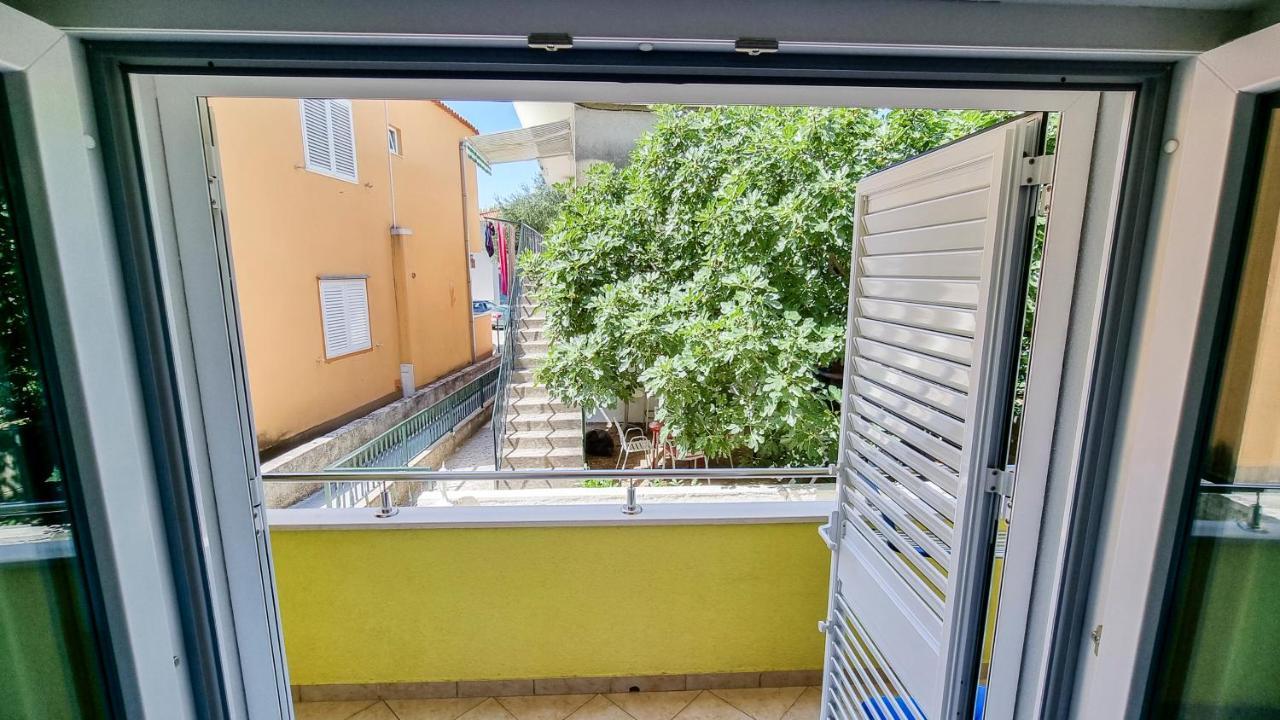 Deluxe Apartment F & M Tučepi المظهر الخارجي الصورة